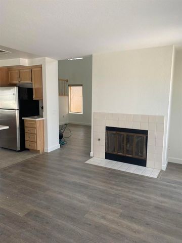 10754 Glendover Ln, San Diego, CA 92126