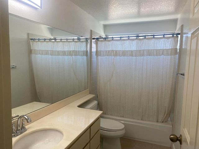 10754 Glendover Ln, San Diego, CA 92126