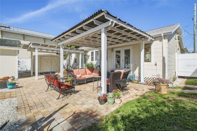 950 WEEDON DRIVE NE, St Petersburg, FL 33702