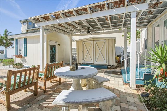 950 WEEDON DRIVE NE, St Petersburg, FL 33702