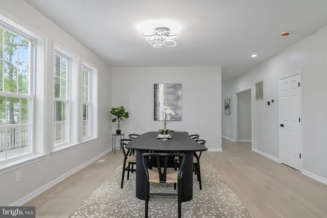 7905 E E ROBERT E LEE CT, Spotsylvania, VA 22551