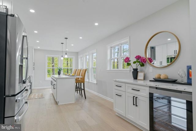7905 E E ROBERT E LEE CT, Spotsylvania, VA 22551