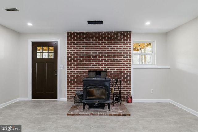 7905 E E ROBERT E LEE CT, Spotsylvania, VA 22551