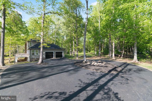7905 E E ROBERT E LEE CT, Spotsylvania, VA 22551