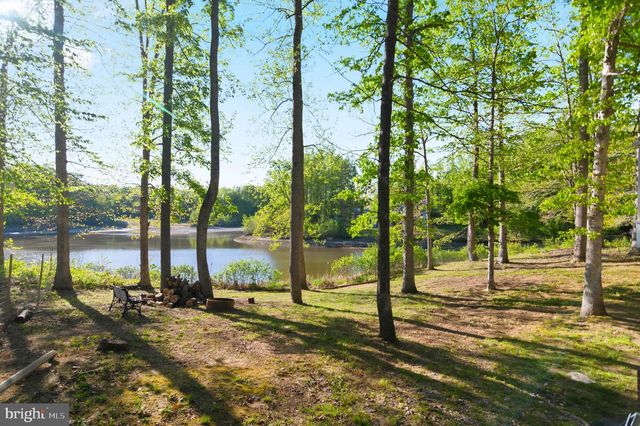 7905 E E ROBERT E LEE CT, Spotsylvania, VA 22551