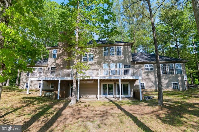 7905 E E ROBERT E LEE CT, Spotsylvania, VA 22551