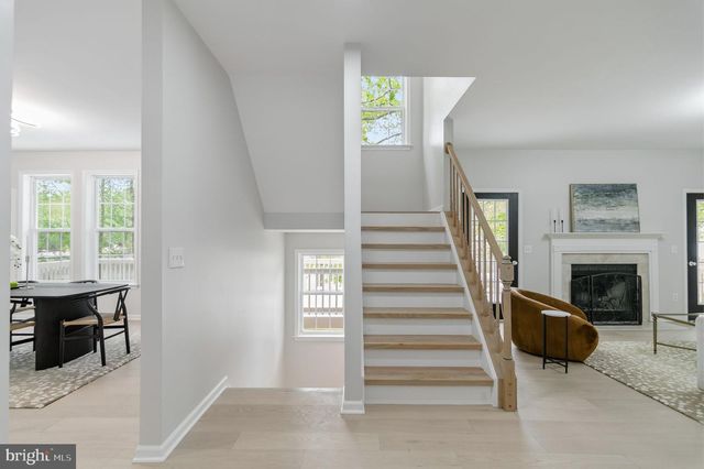 7905 E E ROBERT E LEE CT, Spotsylvania, VA 22551
