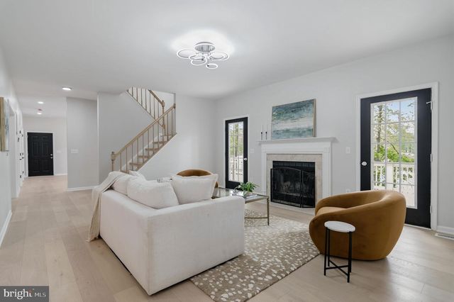 7905 E E ROBERT E LEE CT, Spotsylvania, VA 22551