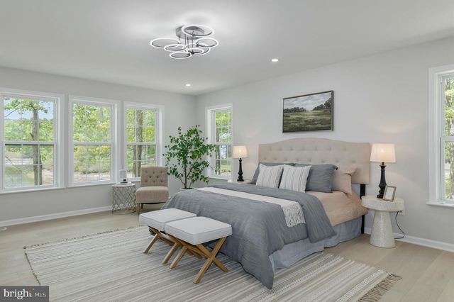 7905 E E ROBERT E LEE CT, Spotsylvania, VA 22551