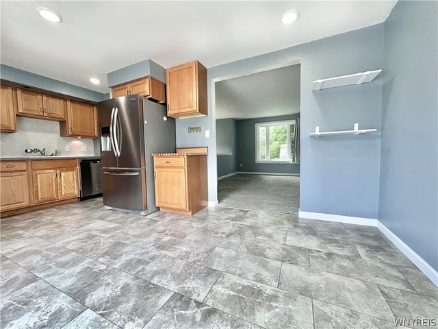 173 Oakhill Drive, Hamburg, NY 14075