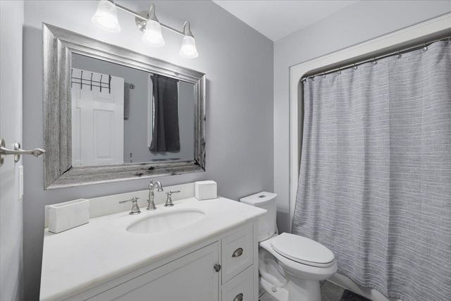 1465 Hooksett Rd Unit 75, Hooksett, NH 03106