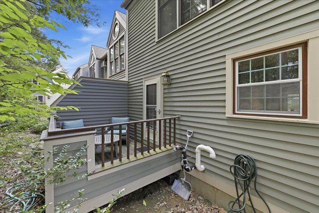 1465 Hooksett Rd Unit 75, Hooksett, NH 03106