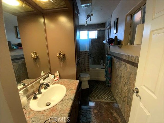 458 W 15th Street, San Pedro (los Angeles), CA 90731