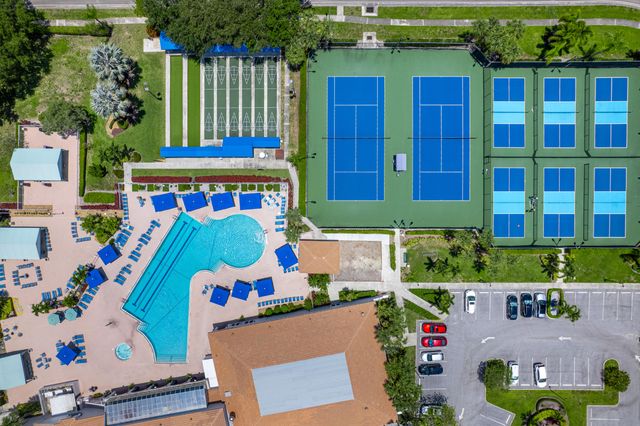 5475 Verona E, Boynton Beach, FL 33437