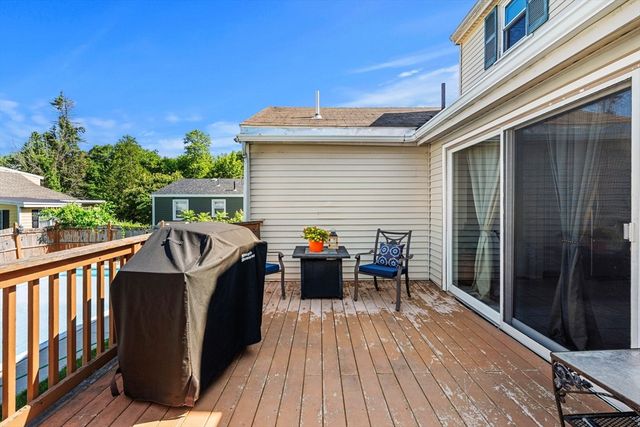 21 Burroughs St, Danvers, MA 01923