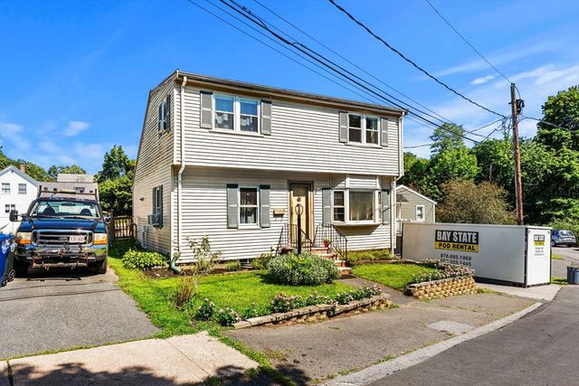 21 Burroughs St, Danvers, MA 01923
