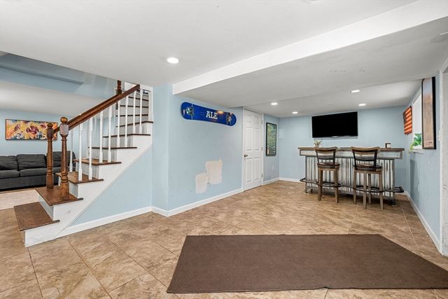 21 Burroughs St, Danvers, MA 01923