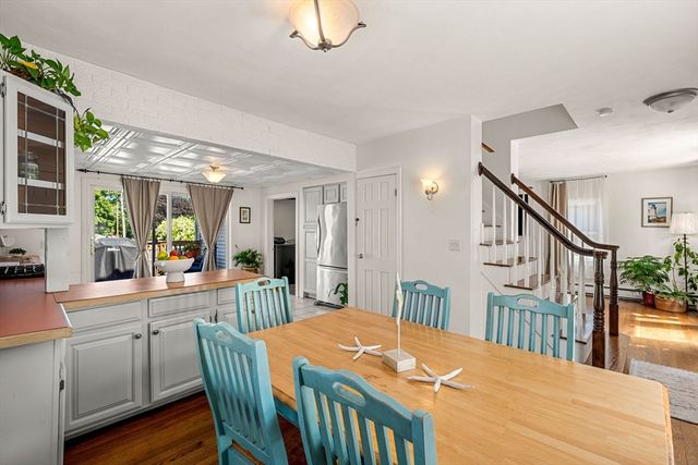 21 Burroughs St, Danvers, MA 01923