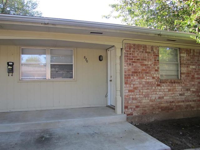 820 Russell Circle, Norman, OK 73071