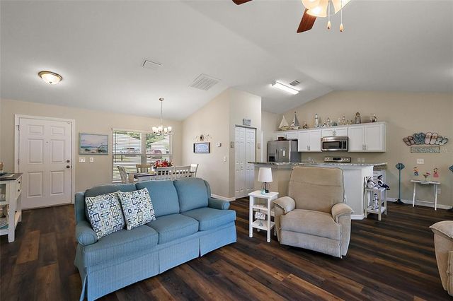 7162 SE 124TH STREET, Belleview, FL 34420
