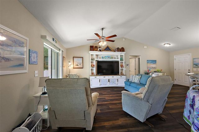 7162 SE 124TH STREET, Belleview, FL 34420