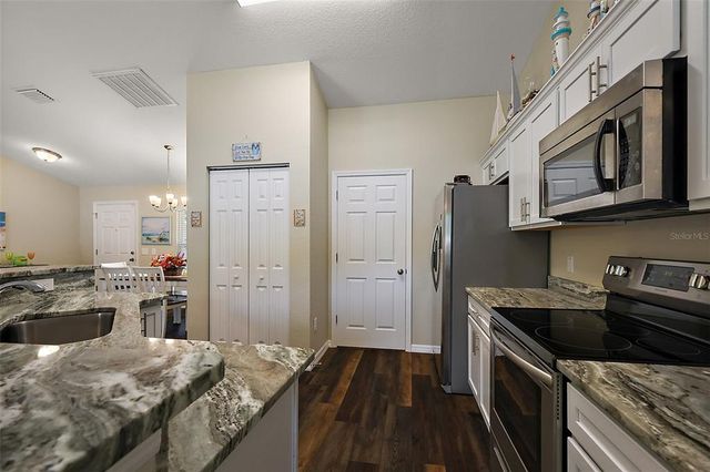 7162 SE 124TH STREET, Belleview, FL 34420