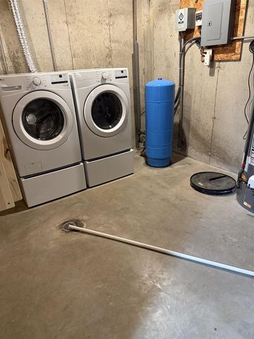 E2573 S Dutch Hollow Road, La Valle, WI 53941