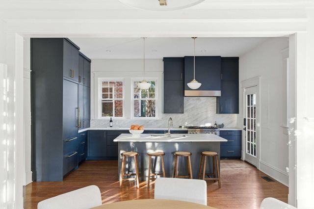 56 Parkwood Avenue, Charleston, SC 29403