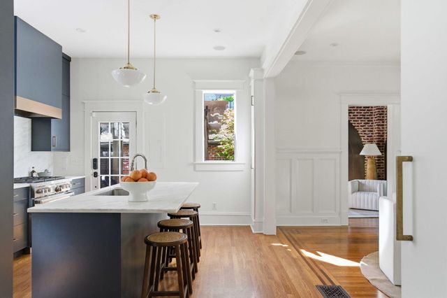 56 Parkwood Avenue, Charleston, SC 29403