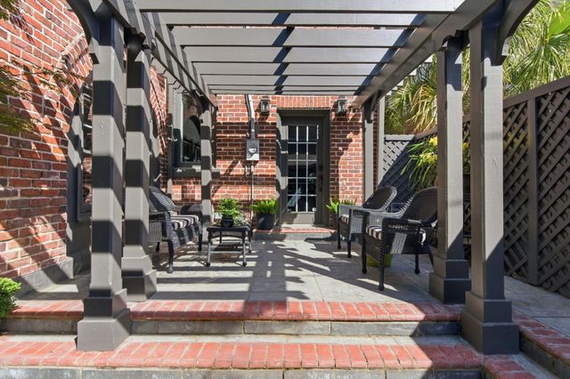 56 Parkwood Avenue, Charleston, SC 29403