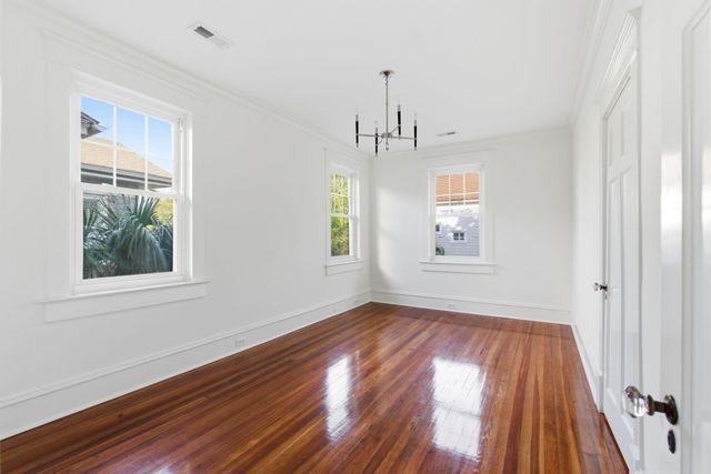 56 Parkwood Avenue, Charleston, SC 29403