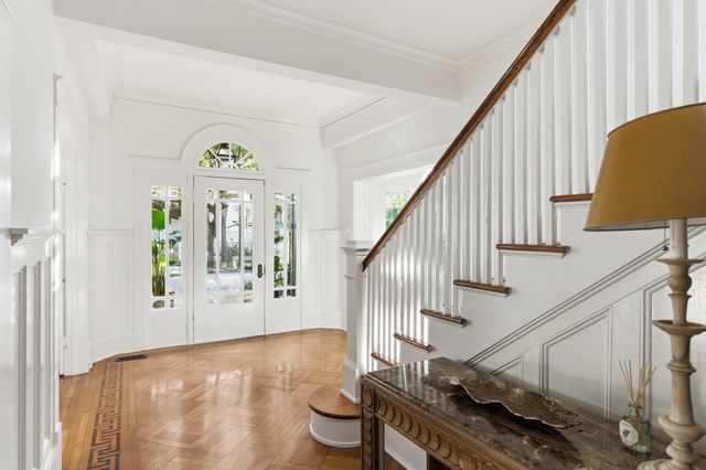 56 Parkwood Avenue, Charleston, SC 29403