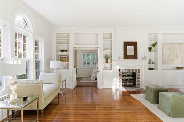 56 Parkwood Avenue, Charleston, SC 29403