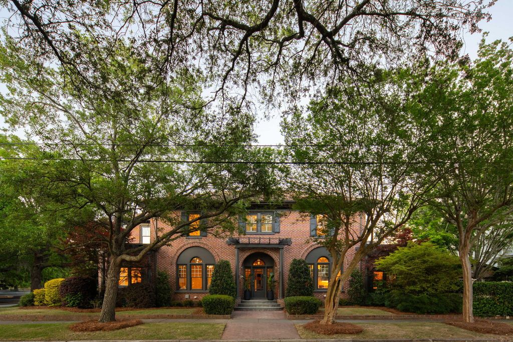 56 Parkwood Avenue, Charleston, SC 29403