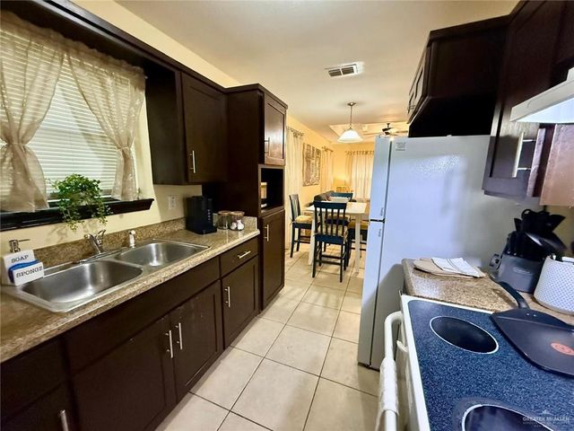 406 Lotto Lane 4, Edinburg, TX 78541
