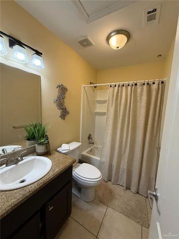 406 Lotto Lane 4, Edinburg, TX 78541