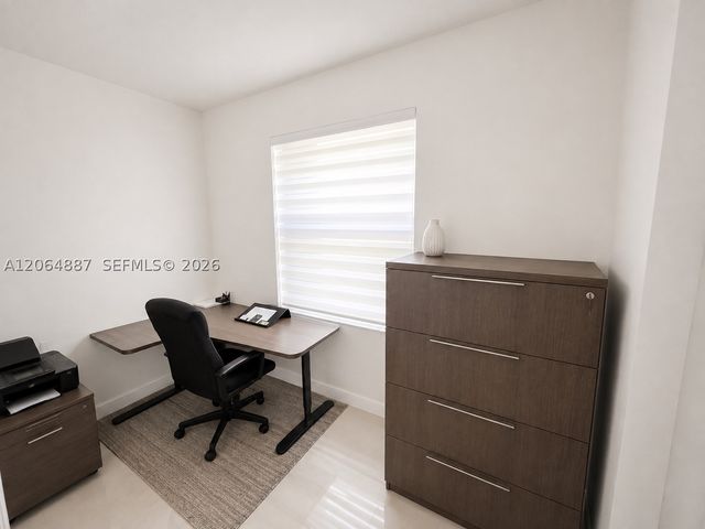 10614 W 35th Ln, Hialeah, FL 33018