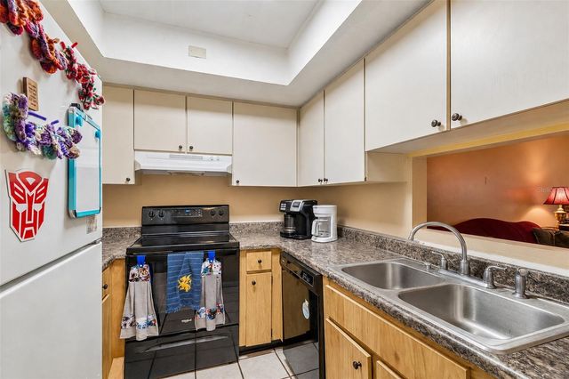 3132 BLOOMINGDALE VILLAS COURT, Brandon, FL 33511
