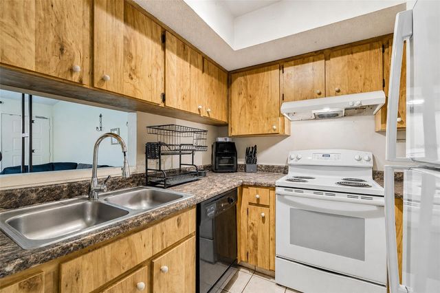 3132 BLOOMINGDALE VILLAS COURT, Brandon, FL 33511