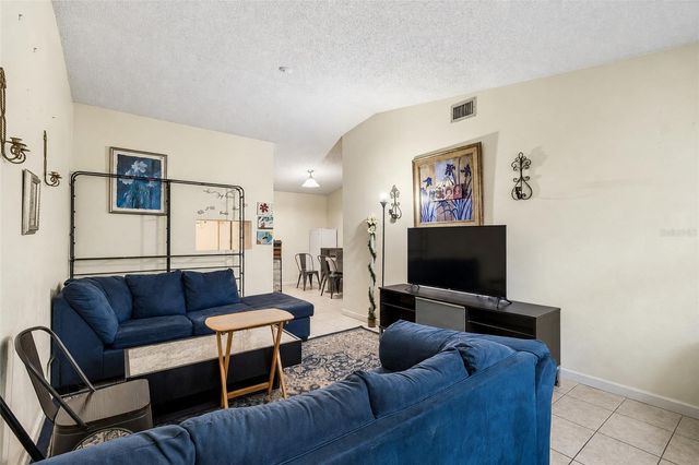 3132 BLOOMINGDALE VILLAS COURT, Brandon, FL 33511