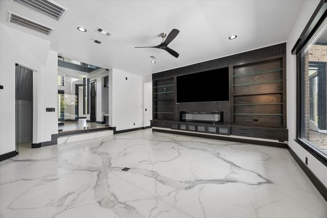 4521 Merrie Lane, Bellaire, TX 77401