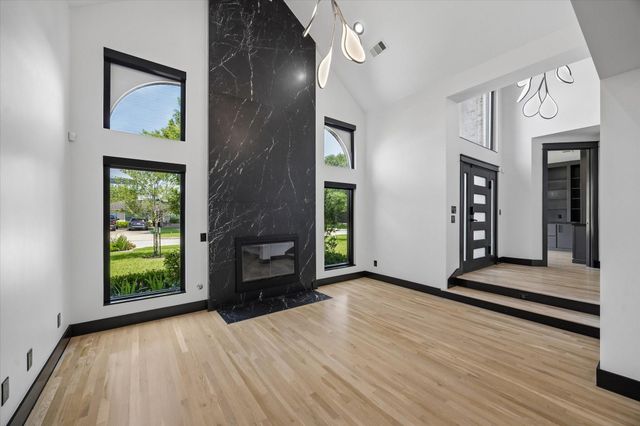 4521 Merrie Lane, Bellaire, TX 77401