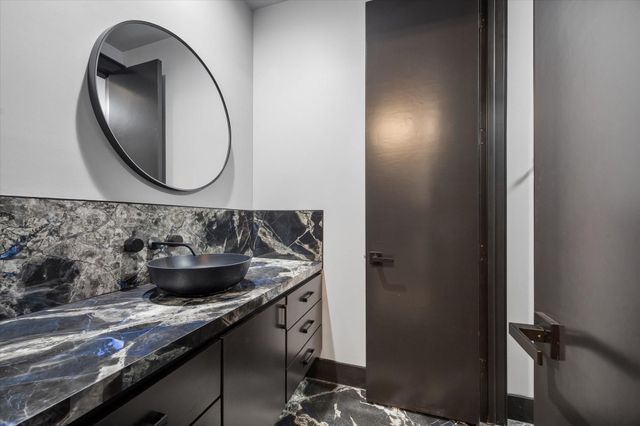 4521 Merrie Lane, Bellaire, TX 77401