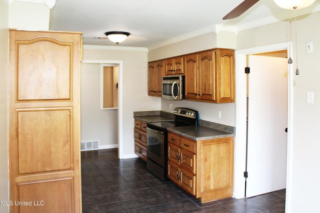 7671 Brookwood Place, Southaven, MS 38671