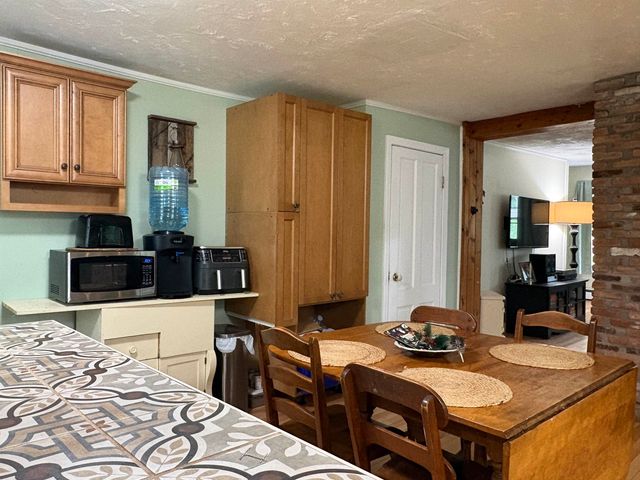 137 Jericho Road, Richmond, VT 05477