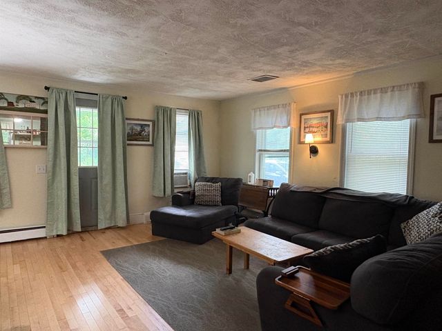 137 Jericho Road, Richmond, VT 05477