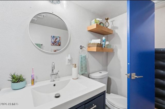 1036 W 5TH Street, Mesa, AZ 85201