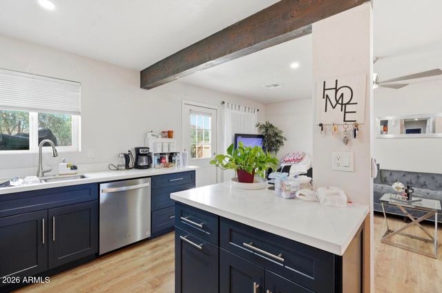 1036 W 5TH Street, Mesa, AZ 85201