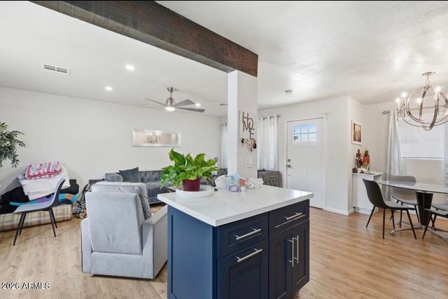 1036 W 5TH Street, Mesa, AZ 85201