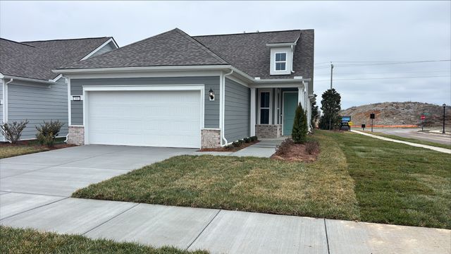 500 Scarlet Oak Rd, Lebanon, TN 37090